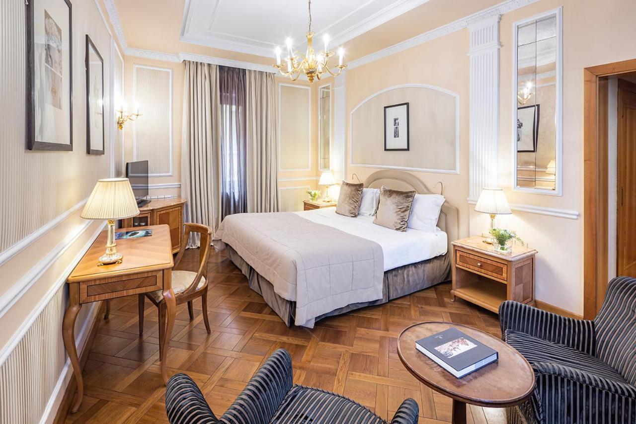 Baglioni Hotel Carlton - The Leading Hotels Of The World Milano Eksteriør bilde